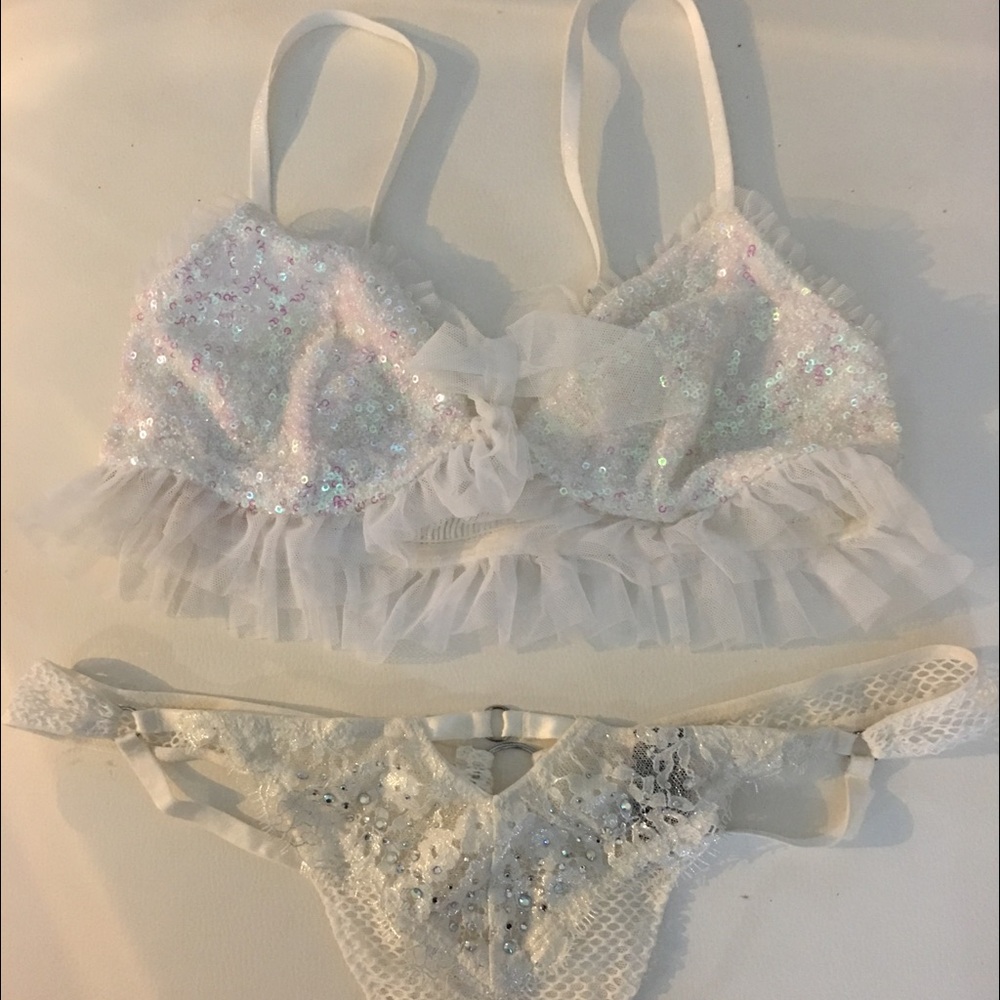 COPY - NWT Victoria's Secret sequin white bralette